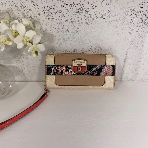 Guess Handbags - Guess Tan, Cream & Multicolored Wallet